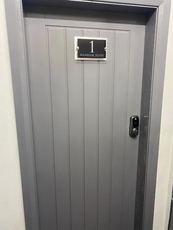Black Ocean Holiday Apartments Blackpool Bagian luar foto