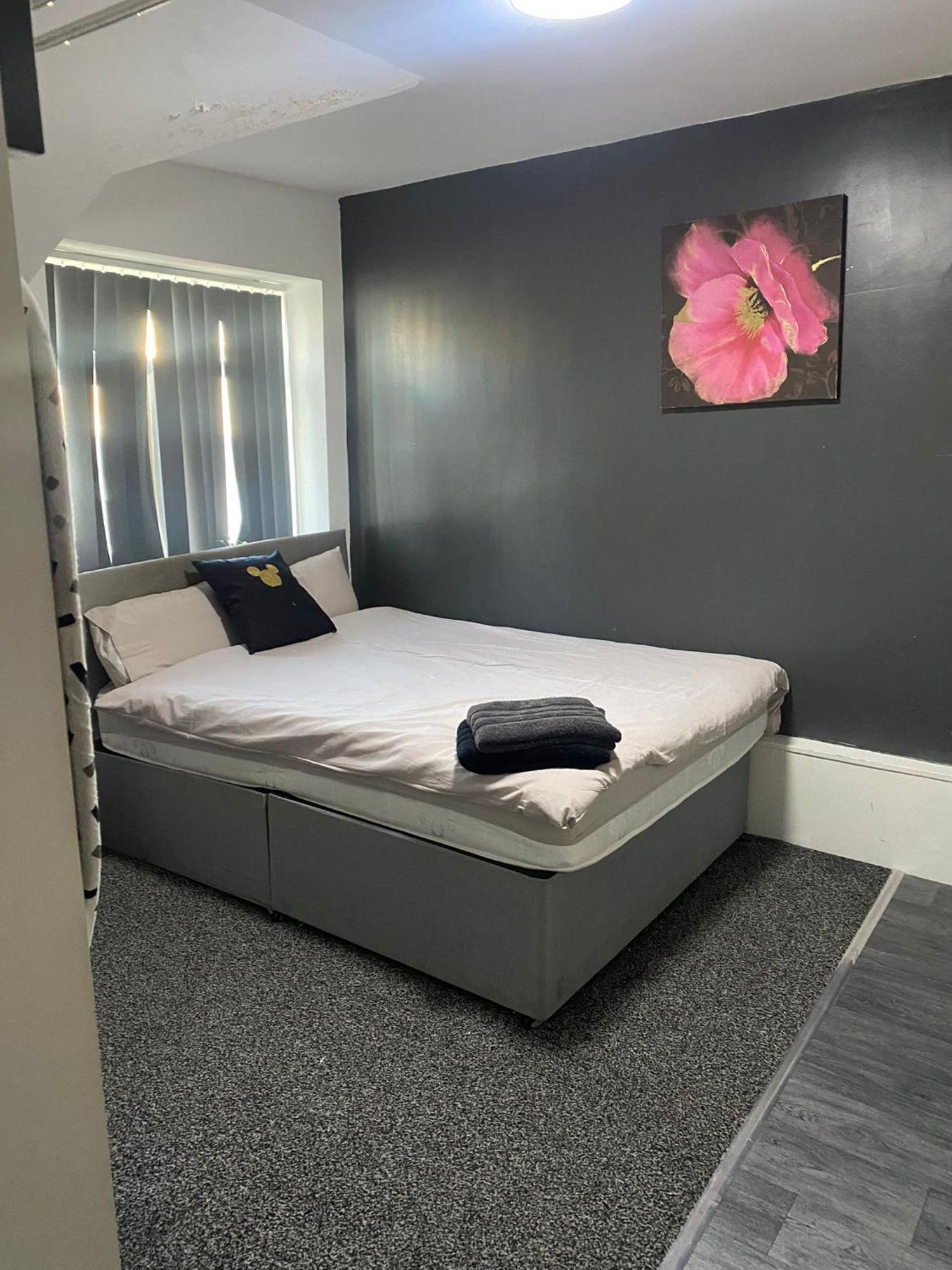 Black Ocean Holiday Apartments Blackpool Bagian luar foto